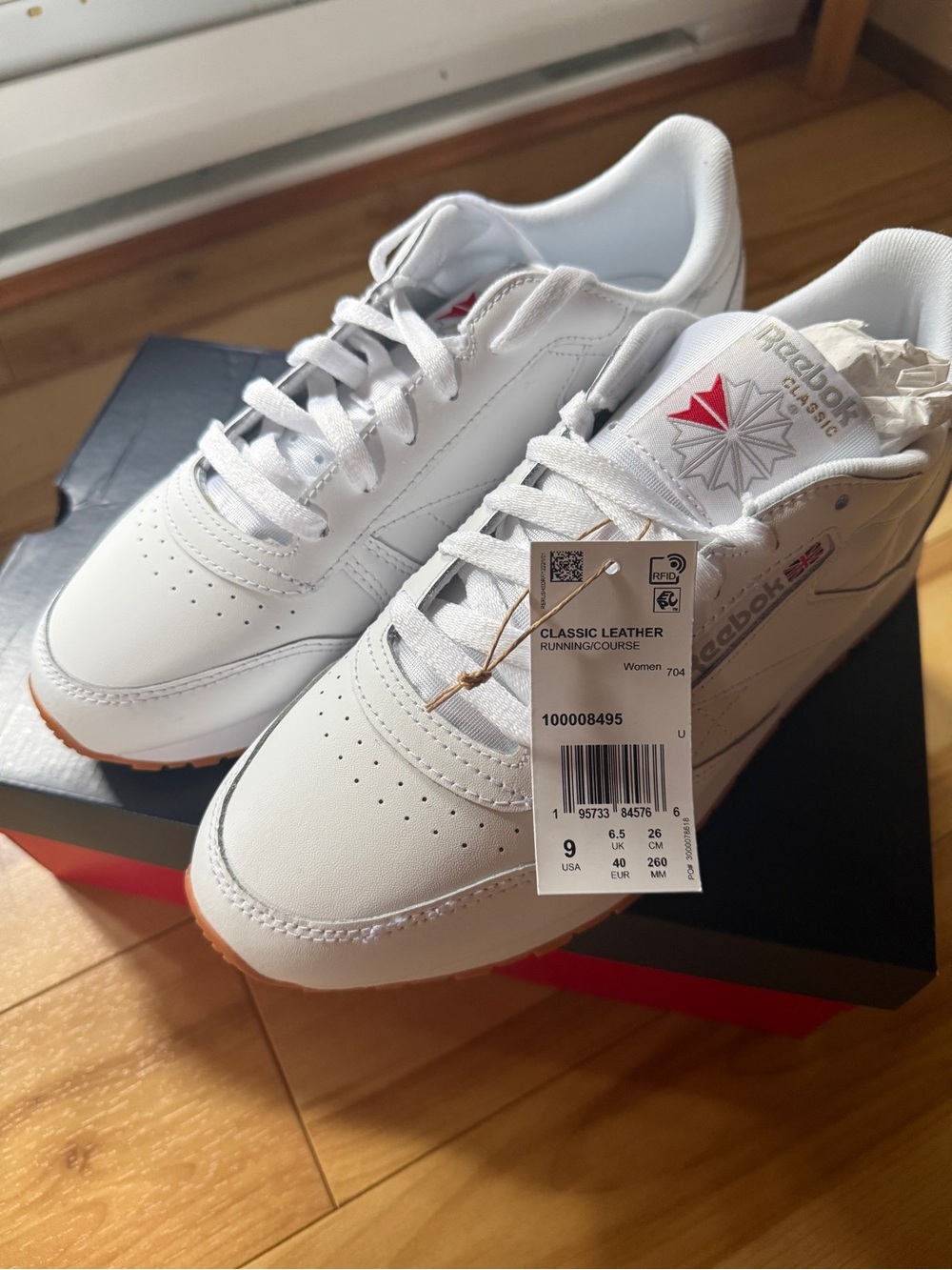 Reebok White Leather Classic Sneakers with Gum Outsole